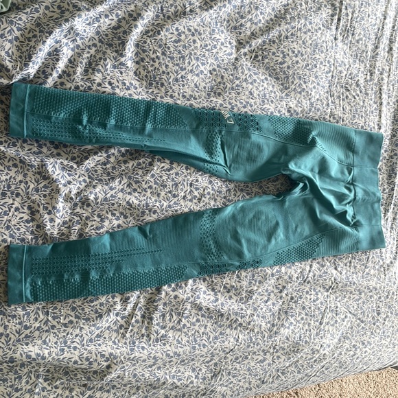 GymShark Leggings, full length, size XS, dusty blue color. - Picture 6 of 6